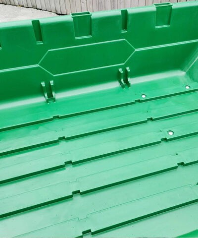 The large bucket detail