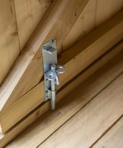The internal lock on the bike shed