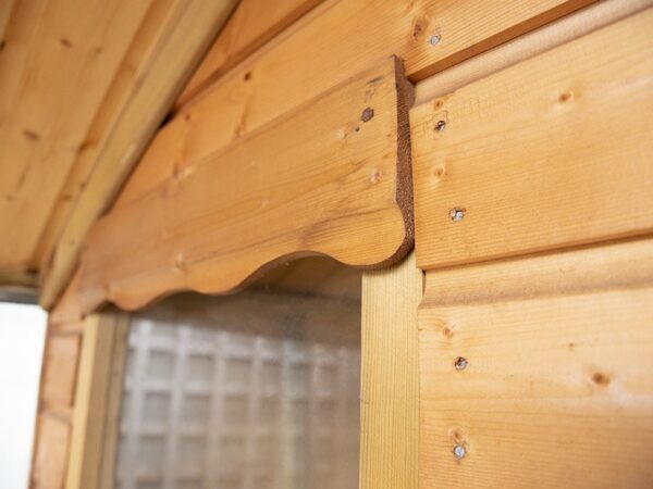 Chalet scallop on window