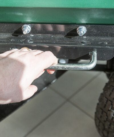 Detail on locking mechanism on the Tipping Utility Cart from Sheds Direct Ireland