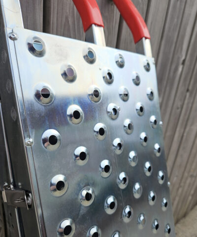 The gripped groove