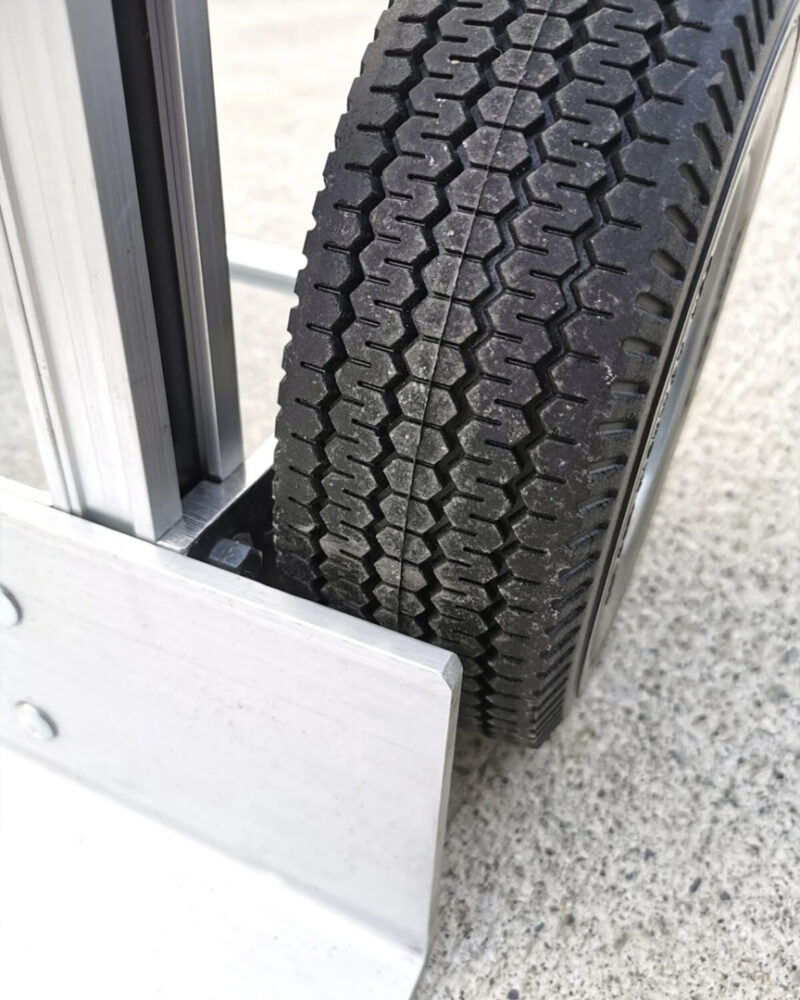 The wheel guards on the 2 in 1 hand trolley