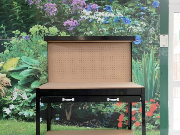 A frontal view of the work bench from Sheds Direct Ireland