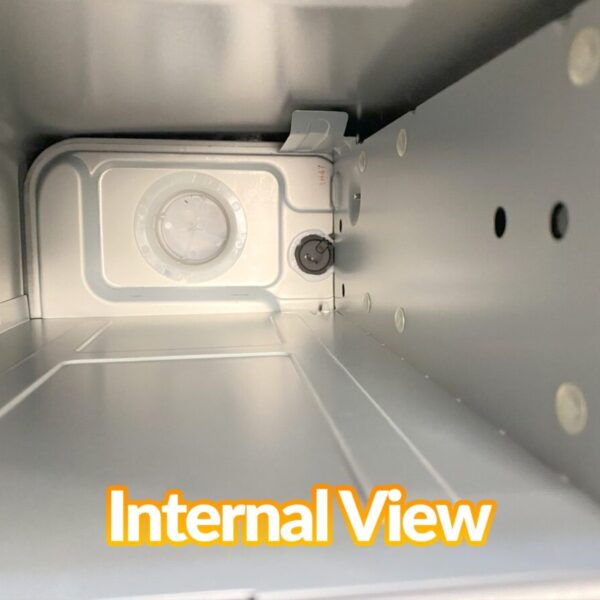 Internal view of the tank from the minimax heater