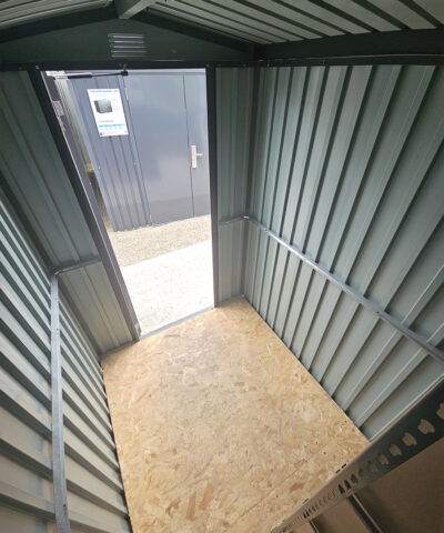 Interior of the apex 5ft x 6ft garden shed
