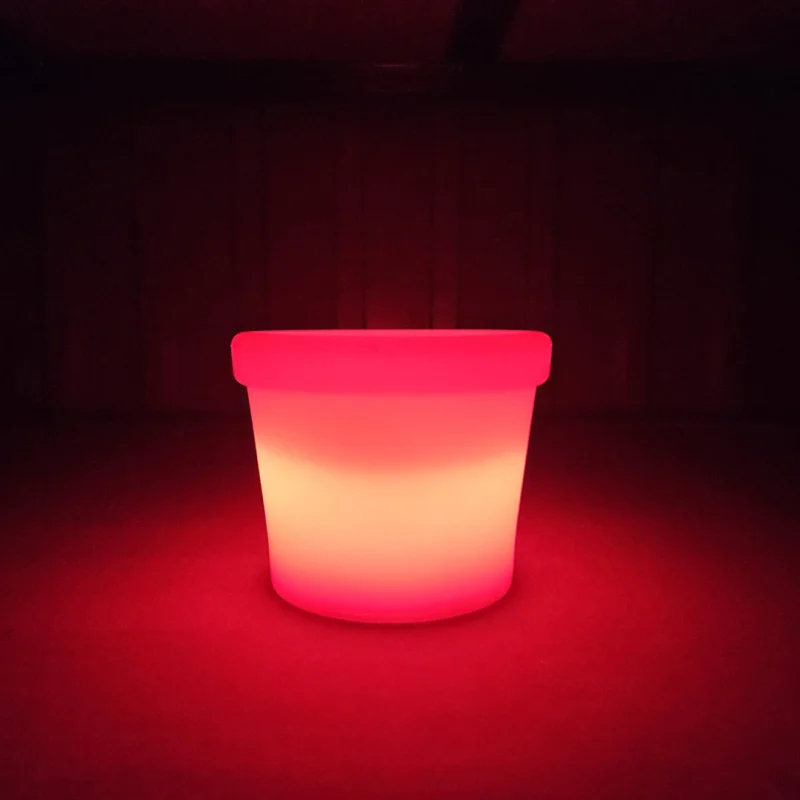 The Elfin Pot glowing in Red
