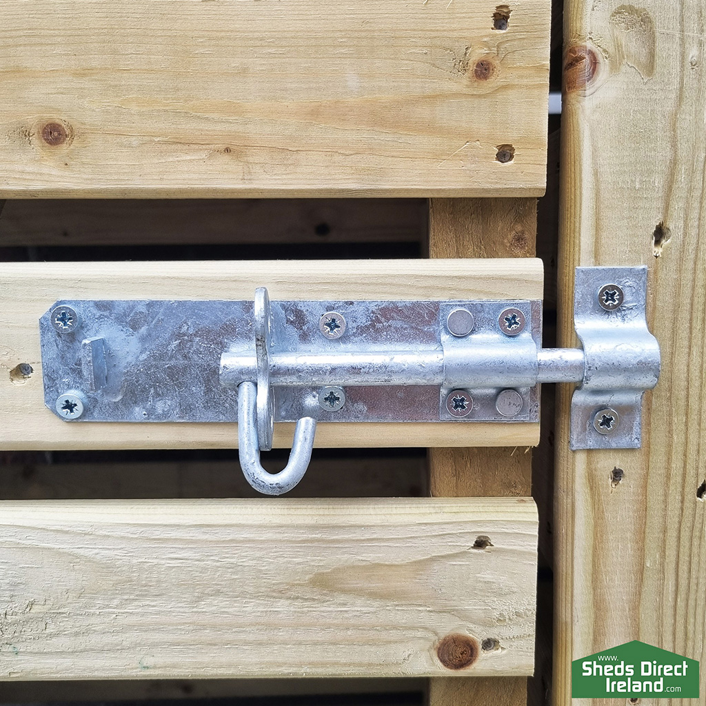 The external bolt lock of the wooden bin store