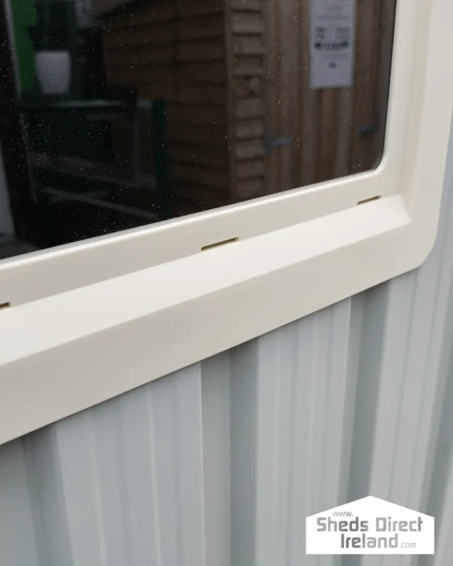The edge of the window kit 