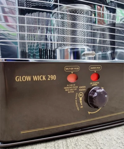 The controls on the front of the glow wick 290 heater