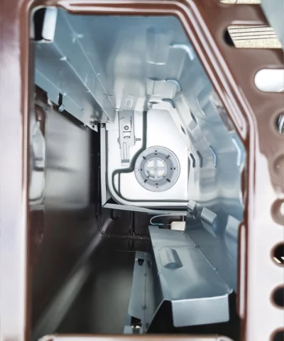 The fuel tank
