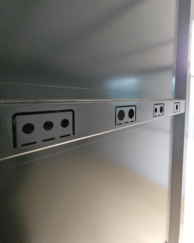 Mammoth built in door hooks