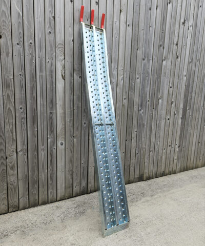The back of the 400kg loading ramp set