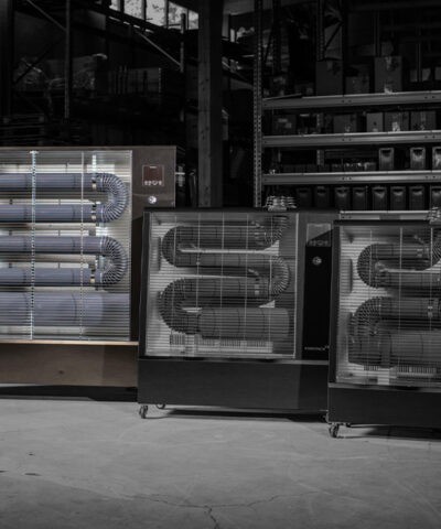 The Airrex 800i beside the smaller 300i and 200i