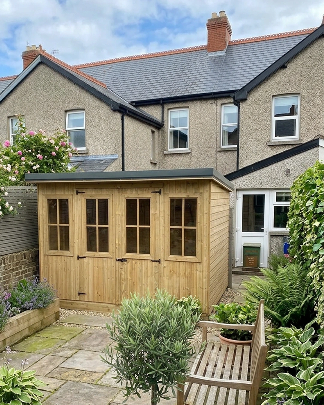 The Summerhouse in a back garden in a house in Navan